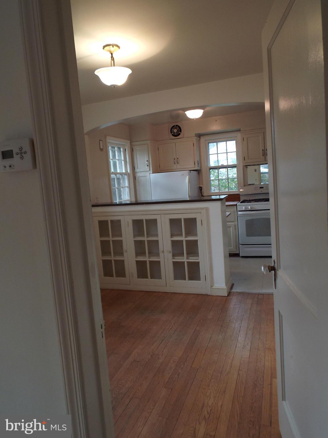 300 Lexington Drive Silver Spring, MD 20901 - Photo 18 of 29 Dining Room