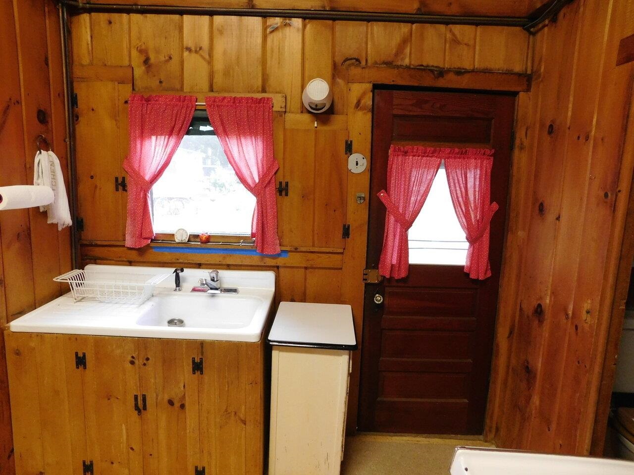 2168 Porters Point Road Colchester, VT 05446 - Photo 9 of 28 Gallery Image 9