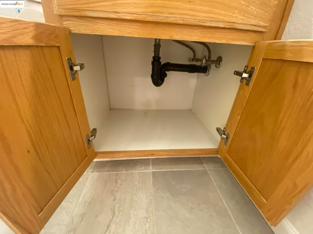 a view of walk in closet