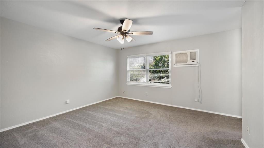 6925 Red Fox Trail Fort Worth, TX 76137 - Photo 12 of 23 Primary bedroom