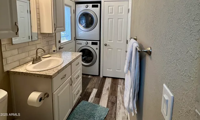 $2,200 | 379 Gypsum Drive, Apache Junction, AZ 85119