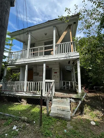 $495,000 | 6 Poinsett Street, Charleston, SC 29403