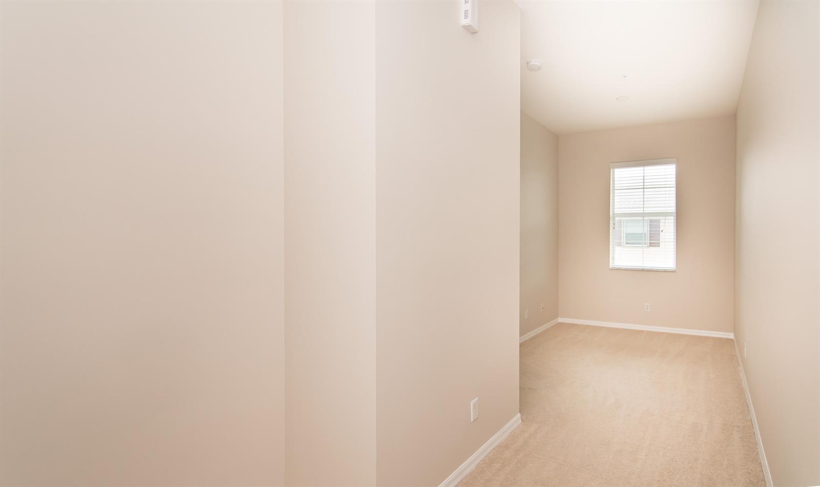 4340 Main Street Jupiter, FL 33458 - Photo 19 of 34 3rd Floor Hallway