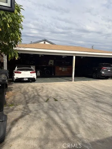 a car parked in front of a building