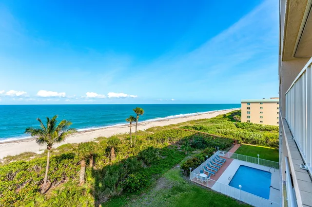 $699,000 | 1505 North Hwy A1A, Unit 501, Indialantic, FL 32903