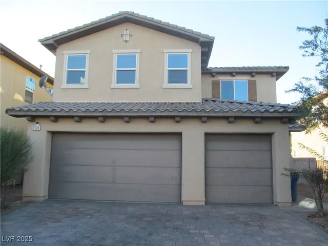 $3,000 | 2741 Sunrise Bluff Drive, Las Vegas, NV 89142
