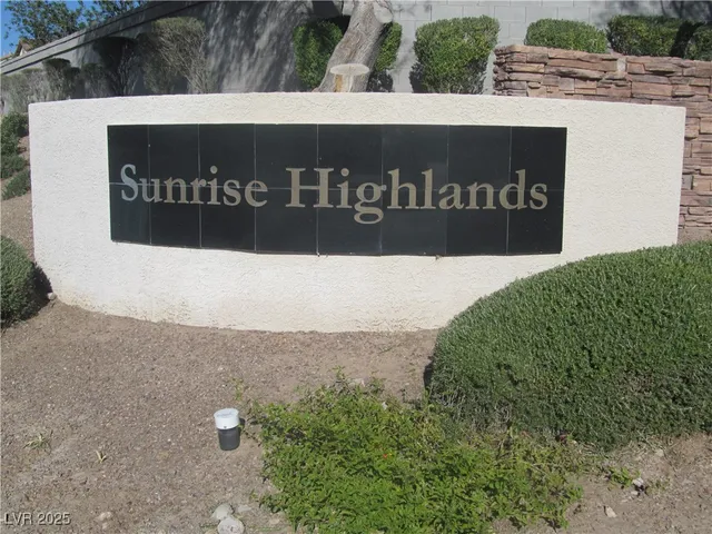 $3,000 | 2741 Sunrise Bluff Drive, Las Vegas, NV 89142
