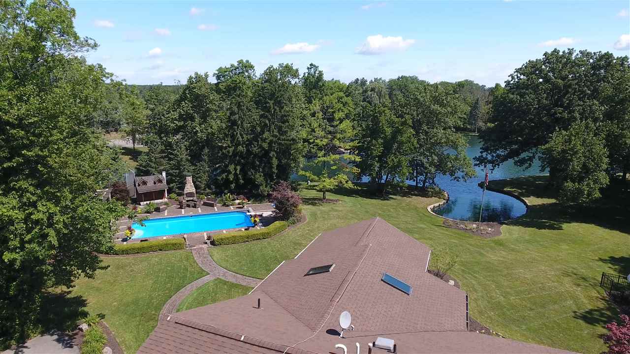 1113 Dodane Road Fort Wayne, IN 46819 - Photo 3 of 36