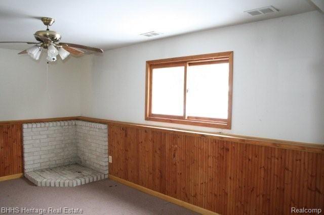 4690 West Bruff Road Fowlerville, MI 48836 - Photo 15 of 16 Family Room