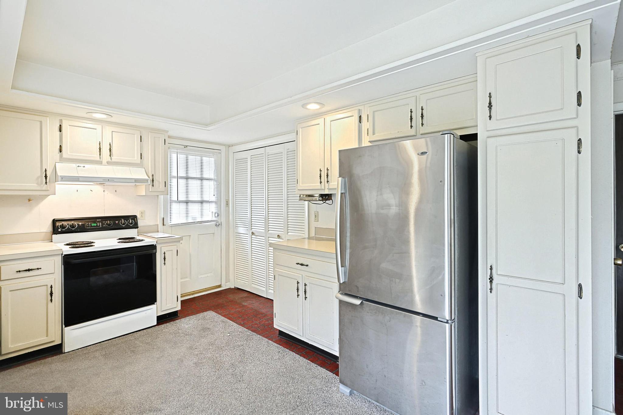 905 Plymouth Road York, PA 17402 - Photo 19 of 30 Gallery Image 19