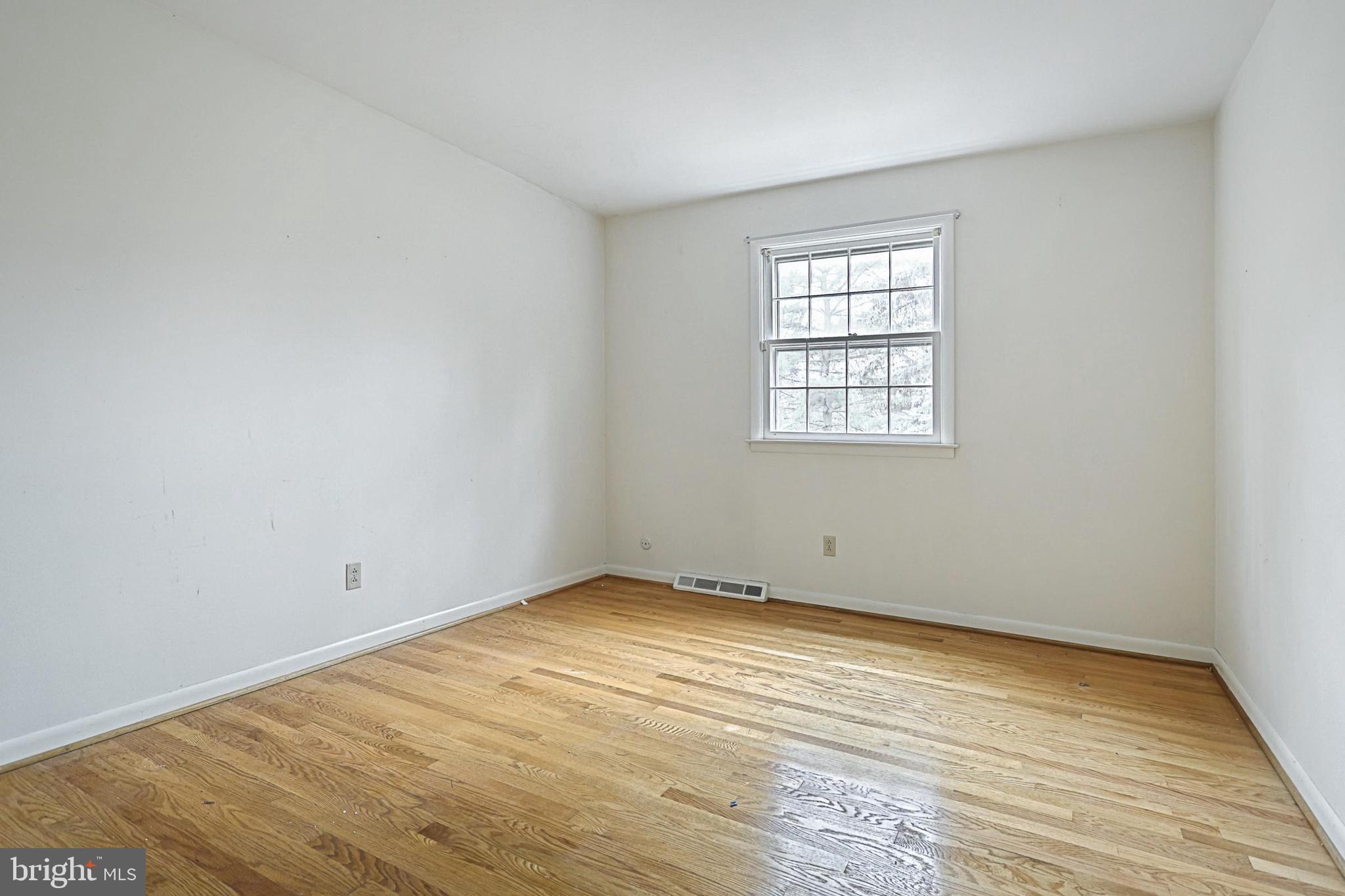 905 Plymouth Road York, PA 17402 - Photo 27 of 30 Gallery Image 27