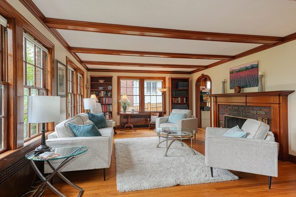 48 Elizabeth Road Belmont, MA 02478 - Photo 8 of 42 Gallery Image 8