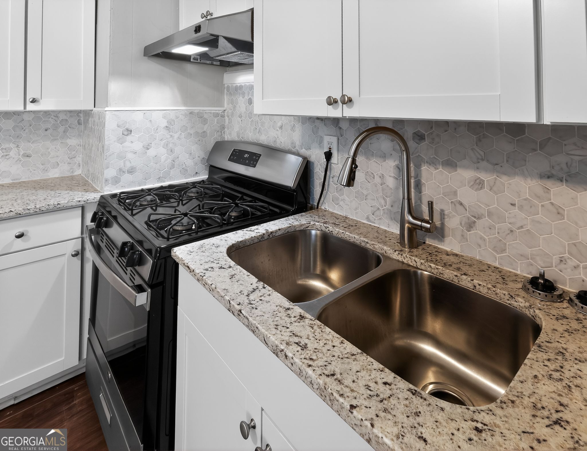 1015 Kipling Street Southeast Atlanta, GA 30315 - Photo 20 of 32