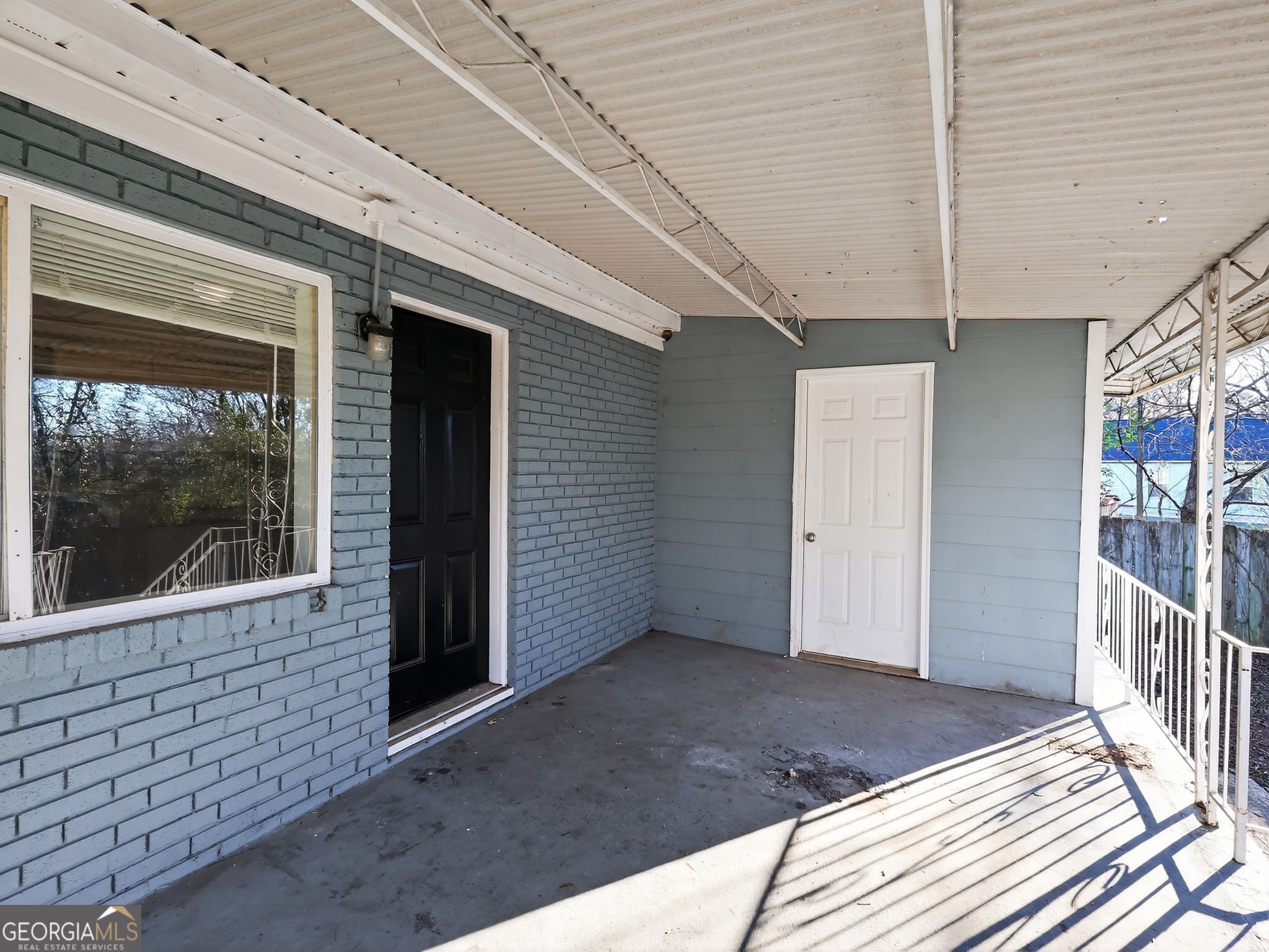 1015 Kipling Street Southeast Atlanta, GA 30315 - Photo 3 of 32