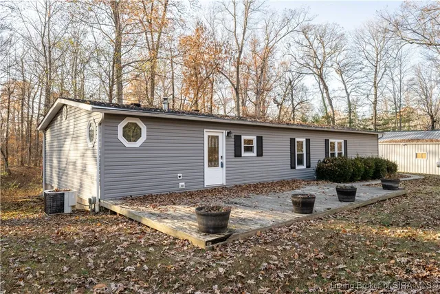 $299,900 | 9370 Oak Park Road, New Salisbury, IN 47161