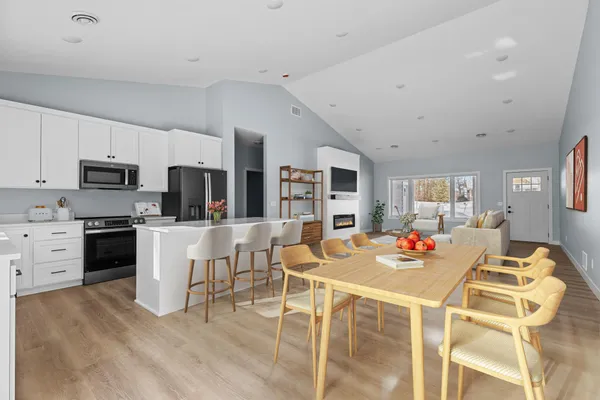 $549,900 | 15828 Old Stonebridge Trail, Brainerd, MN 56401