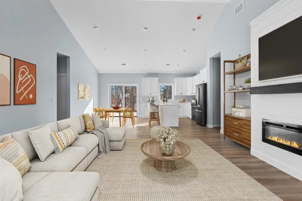 $549,900 | 15828 Old Stonebridge Trail, Brainerd, MN 56401