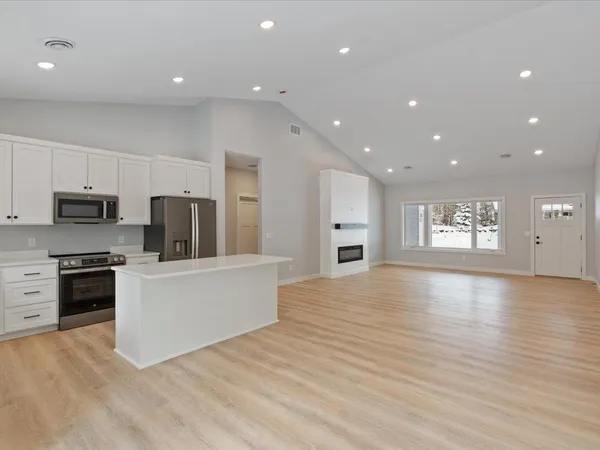 $549,900 | 15828 Old Stonebridge Trail, Brainerd, MN 56401