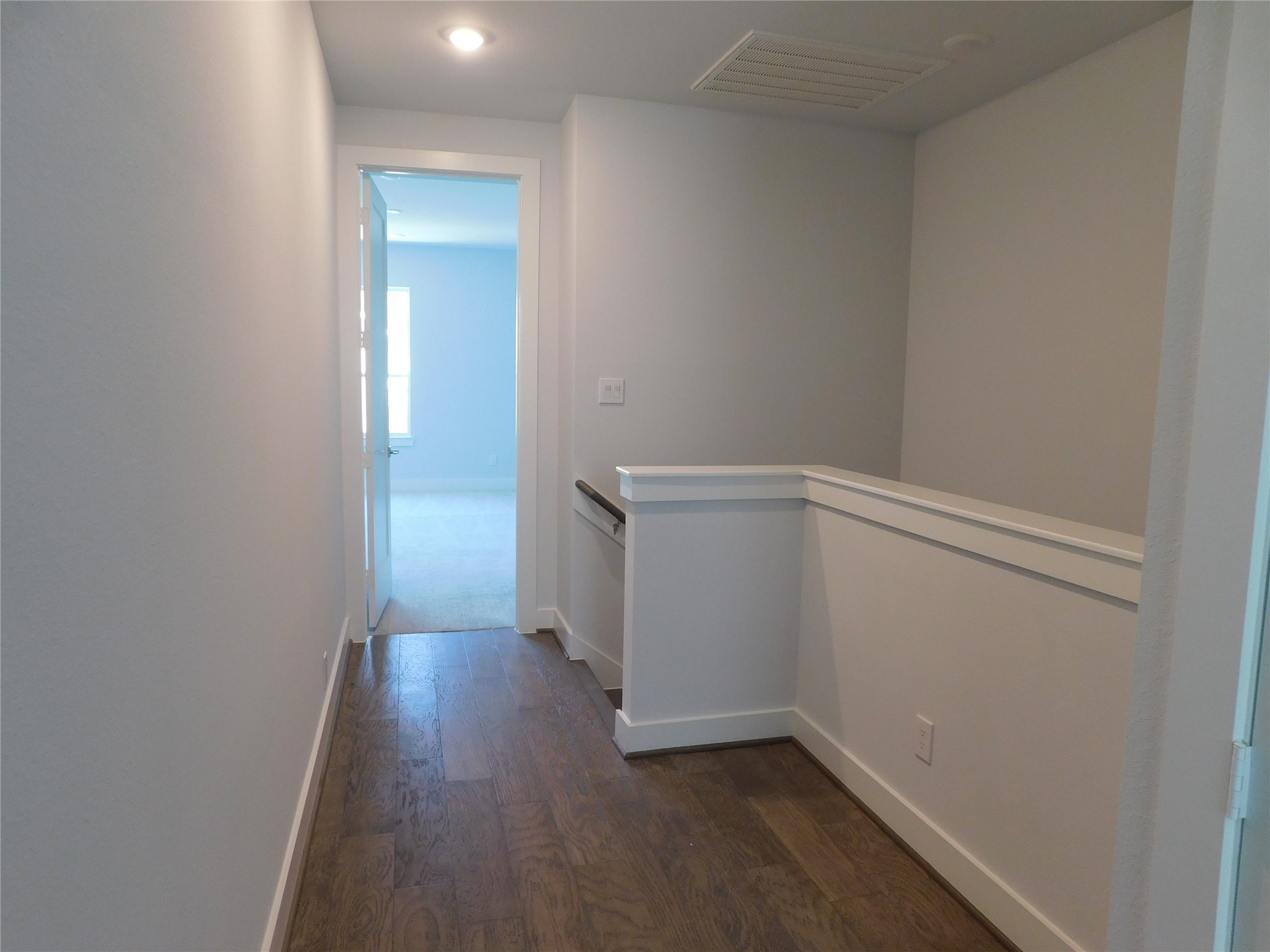 4223 Eli Street Houston, TX 77007 - Photo 13 of 46 an empty room with wooden floor and closet