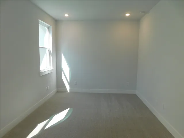 a view of empty room with window