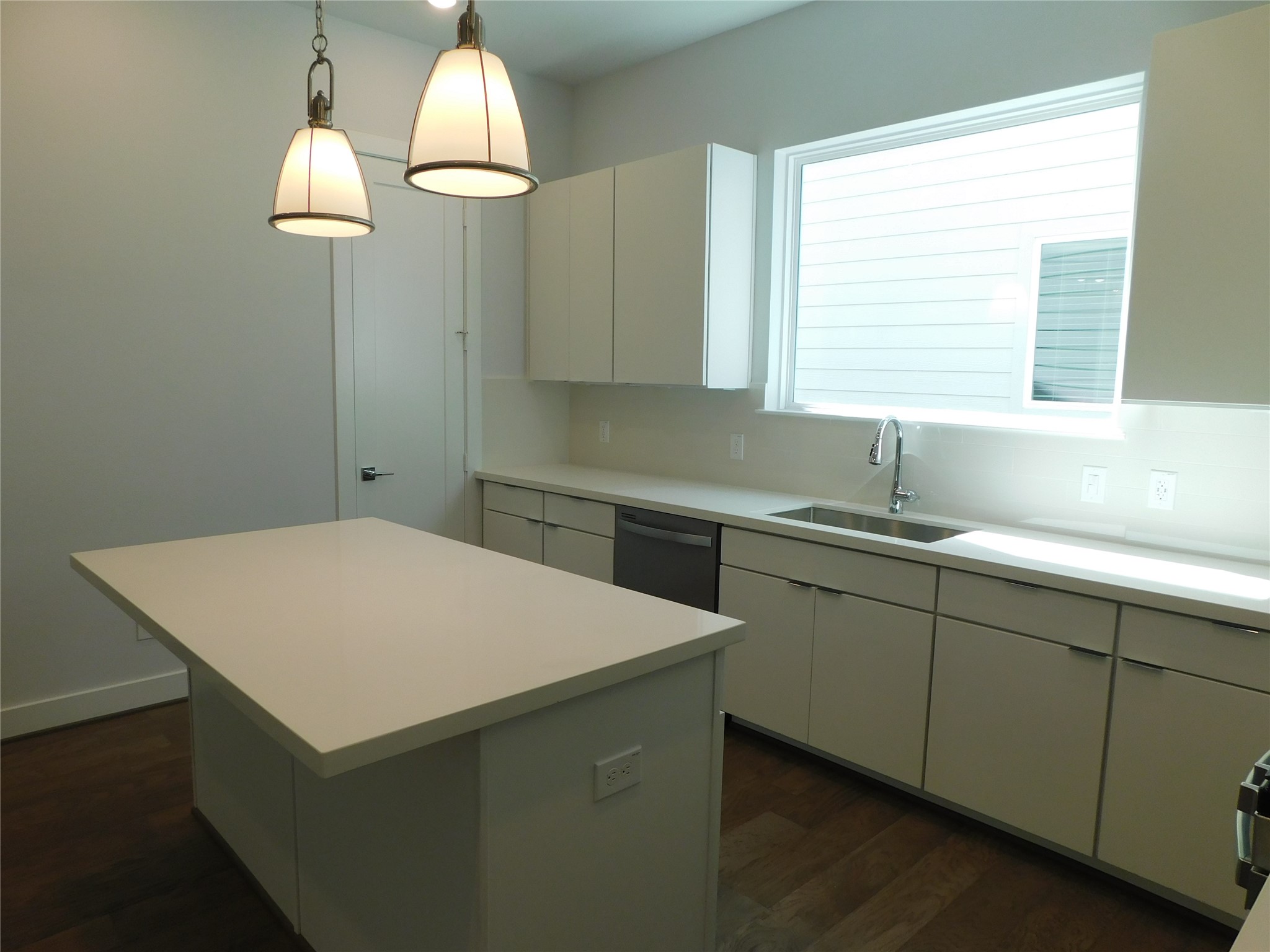 4223 Eli Street Houston, TX 77007 - Photo 8 of 46