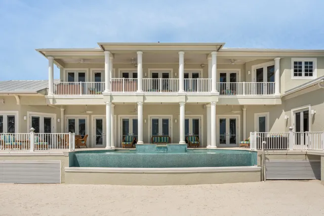 $8,400,000 | 75931 Overseas Highway, Islamorada, FL 33036