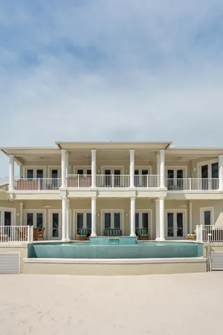 $8,400,000 | 75931 Overseas Highway, Islamorada, FL 33036