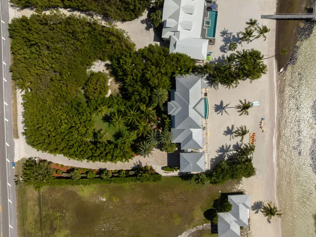 $8,400,000 | 75931 Overseas Highway, Islamorada, FL 33036