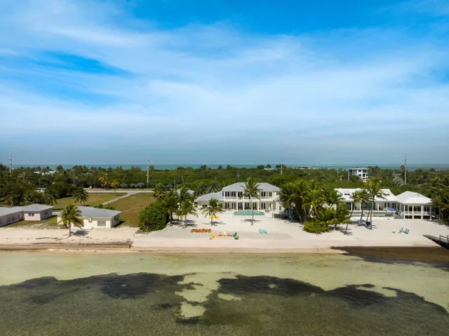 $8,400,000 | 75931 Overseas Highway, Islamorada, FL 33036