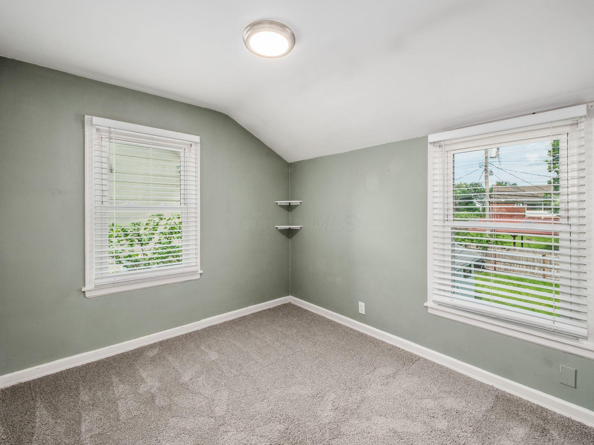 848 Timberman Road Columbus, OH 43212 - Photo 22 of 55 Bedroom 2