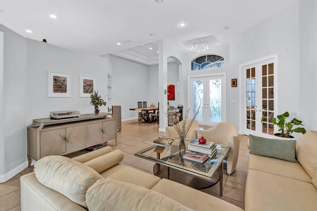 9737 Parkview Avenue Boca Raton, FL 33428 - Photo 6 of 24