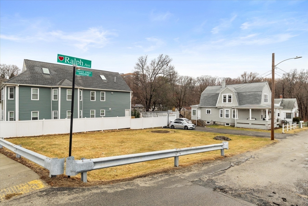 1 Ralph Avenue Worcester, MA 01604 - Photo 41 of 42