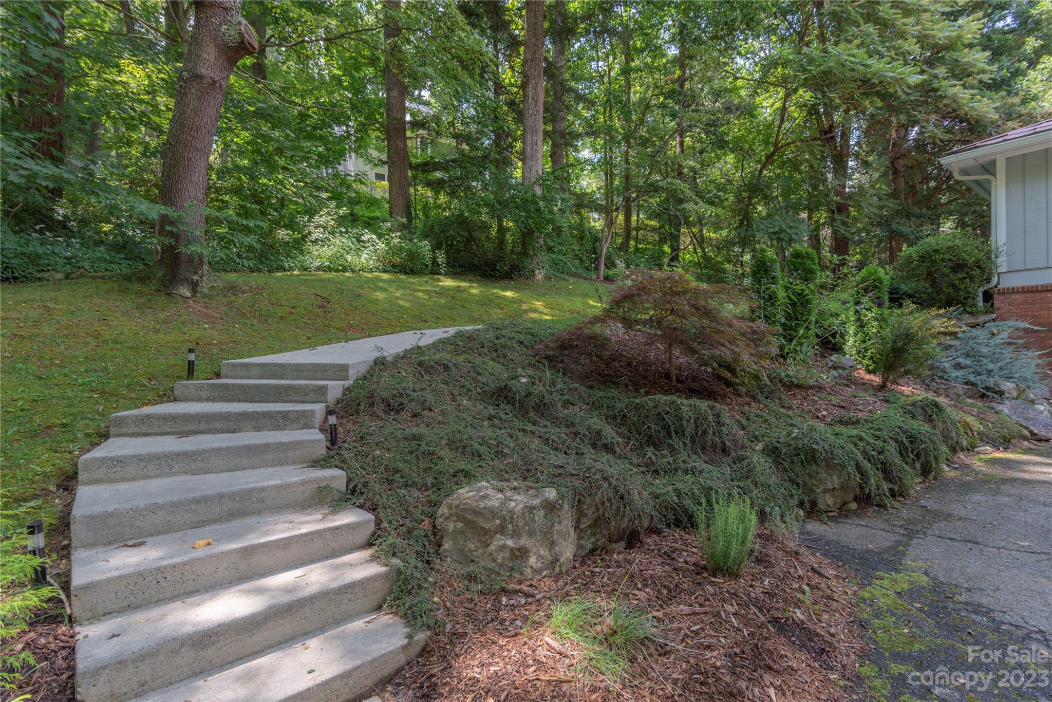 6 Cambridge Road Asheville, NC 28804 - Photo 29 of 35 a view of outdoor space and yard