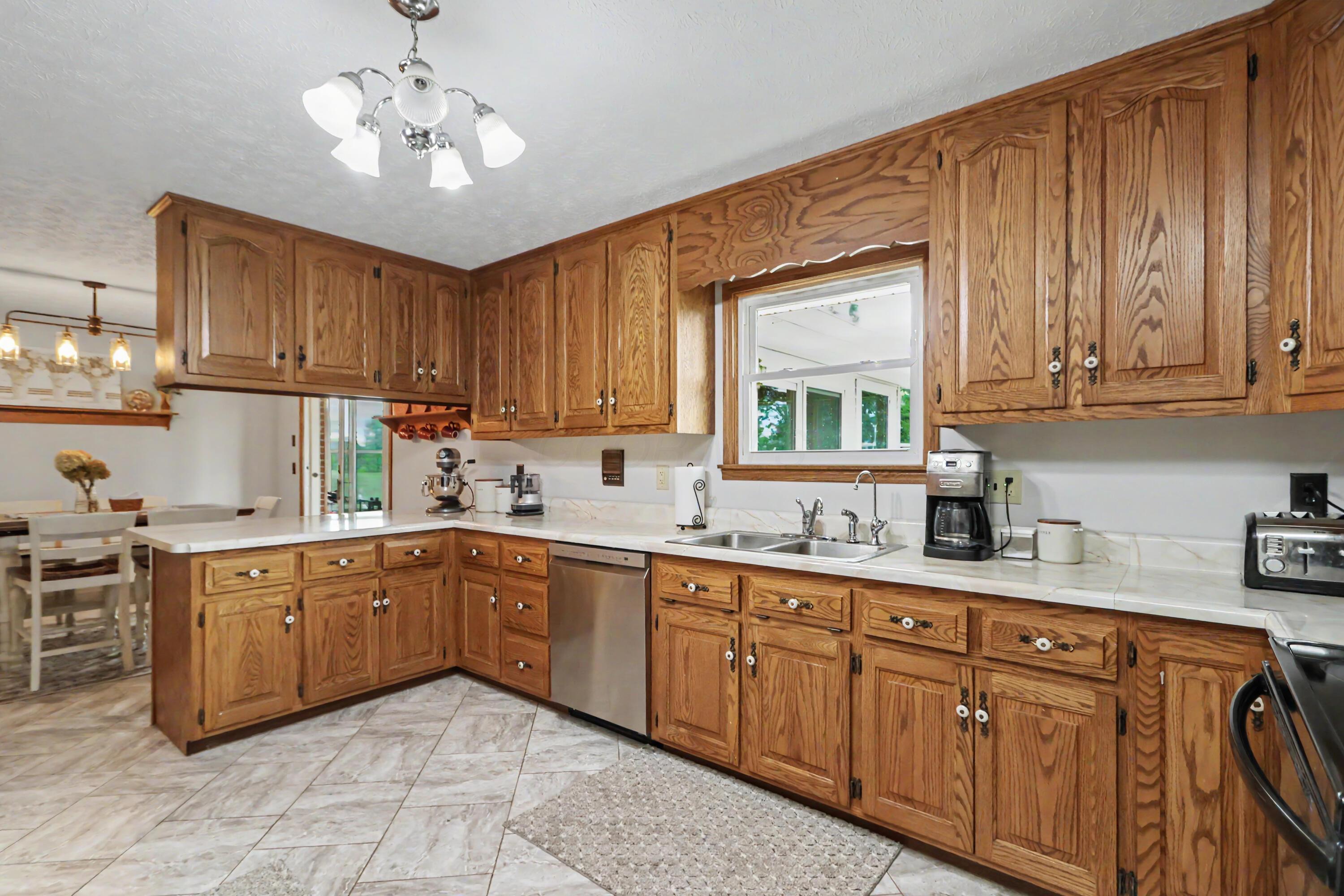 2685 Albright Road Bucyrus, OH 44820 - Photo 17 of 82 2A5A9703