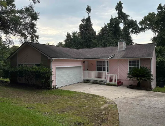 $1,800 | 3010 Setter Court, Tallahassee, FL 32303