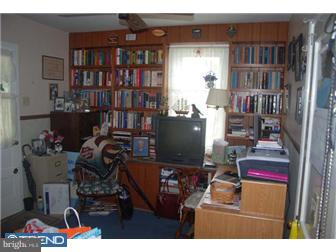12 Poplar Road Boyertown, PA 19512 - Photo 5 of 8 Gallery Image 5