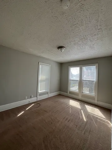 $174,900 | 506 East Chestnut Street, Bloomington, IL 61701