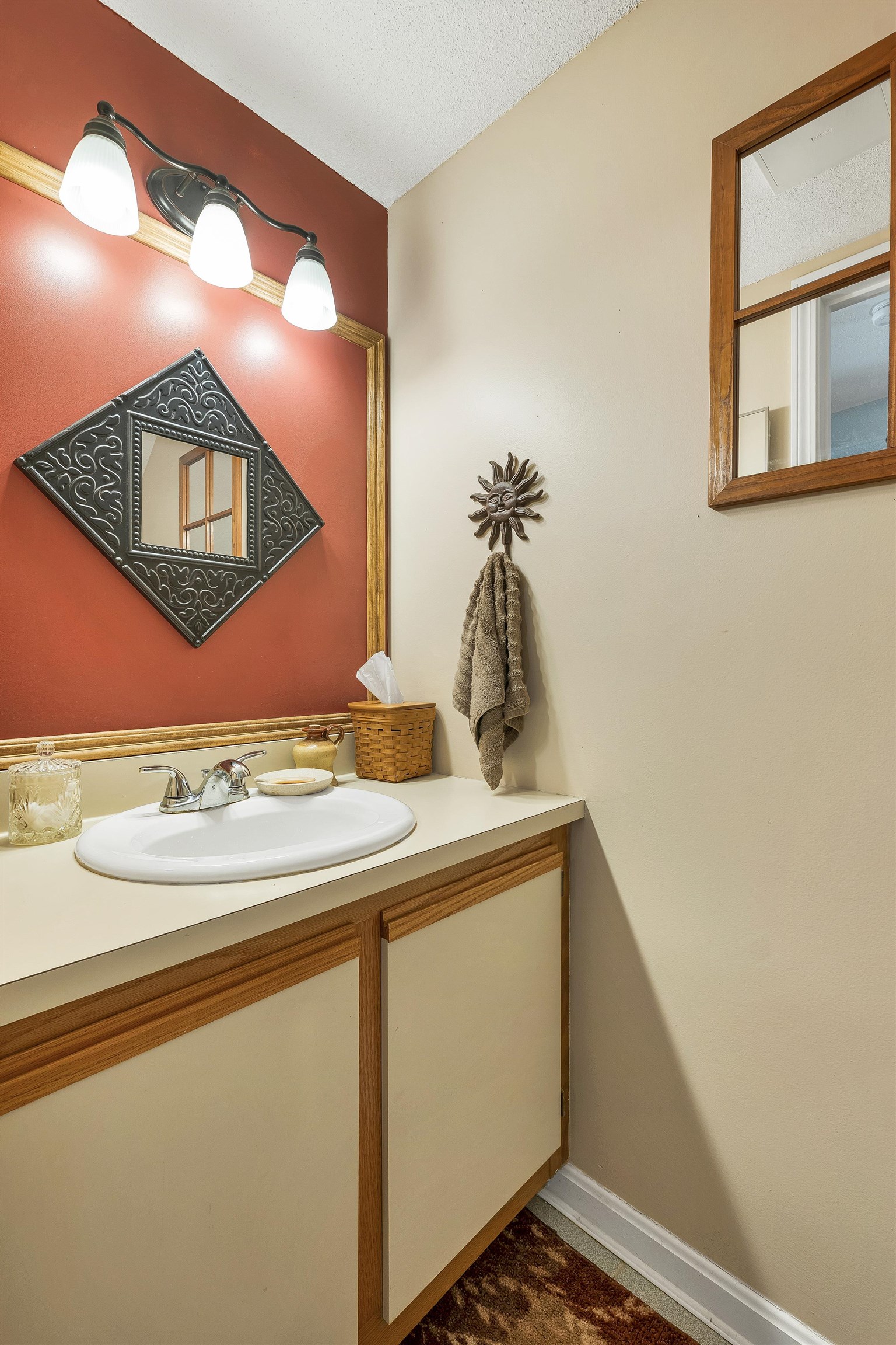 68 Woodland Green, Unit 68 Rochester, NH 03868 - Photo 9 of 45
