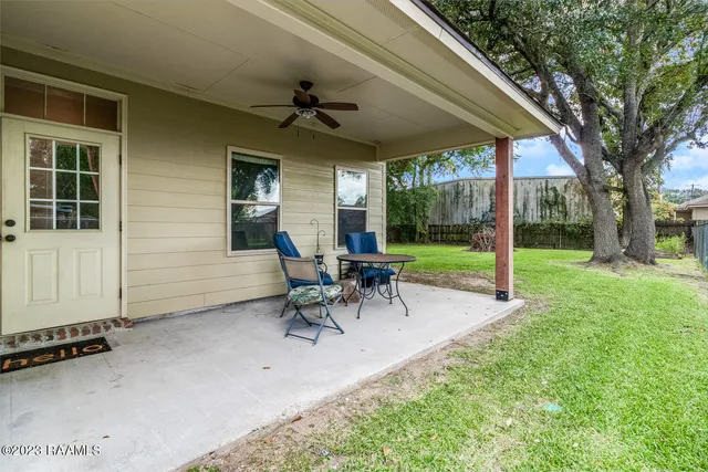 $1,800 | 205 Churchill Drive, Lafayette, LA 70506