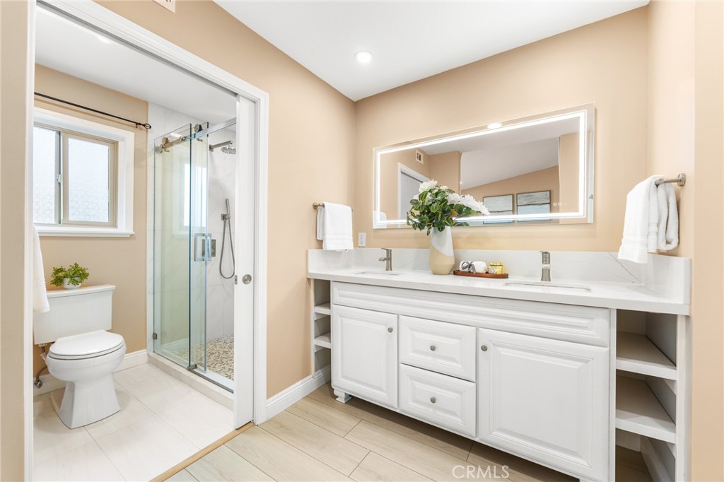 3 Moon Shadow, Unit 2 Irvine, CA 92603 - Photo 28 of 40