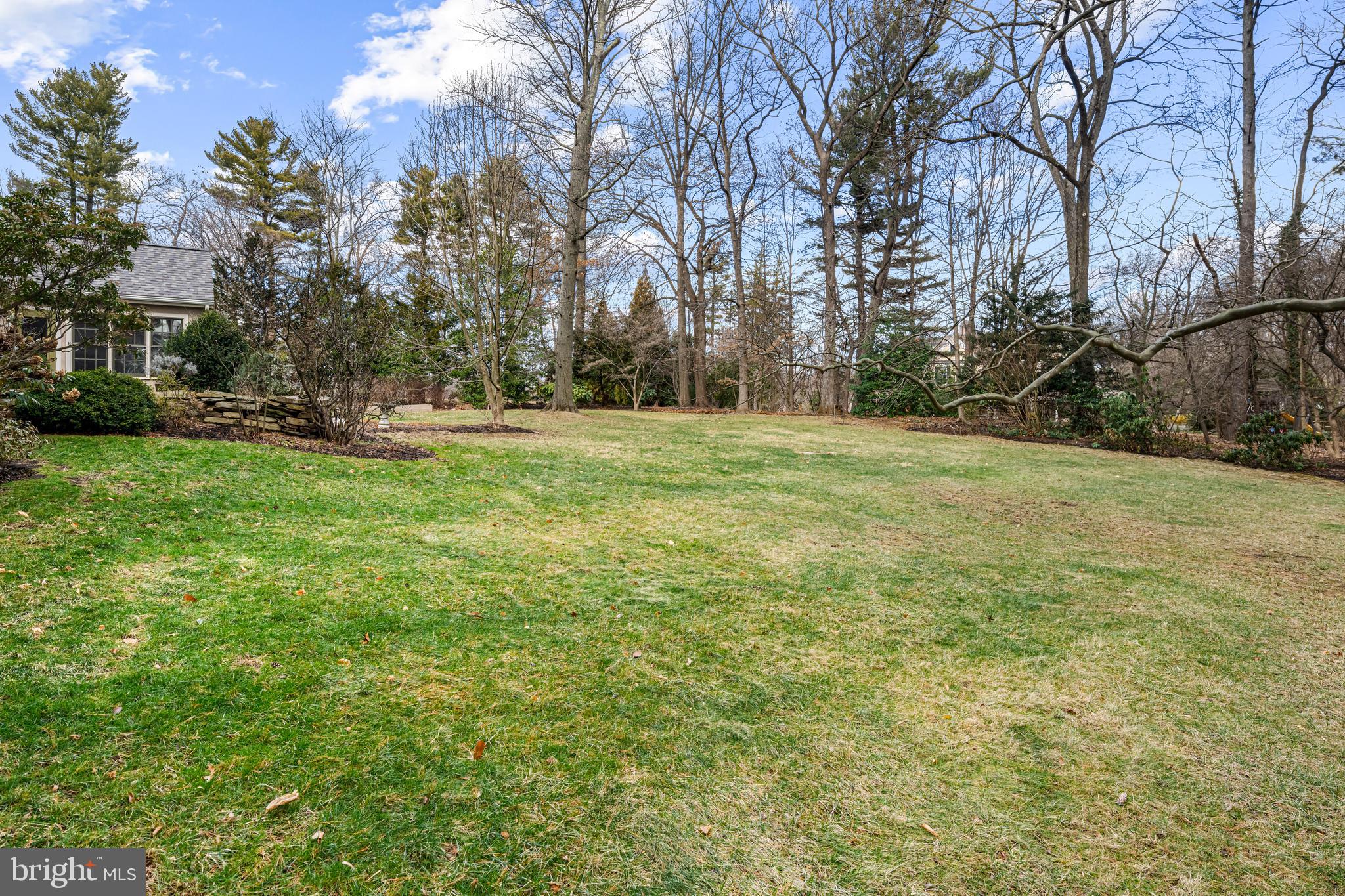 43 Deepdale Road Wayne, PA 19087 - Photo 38 of 41 Back yard