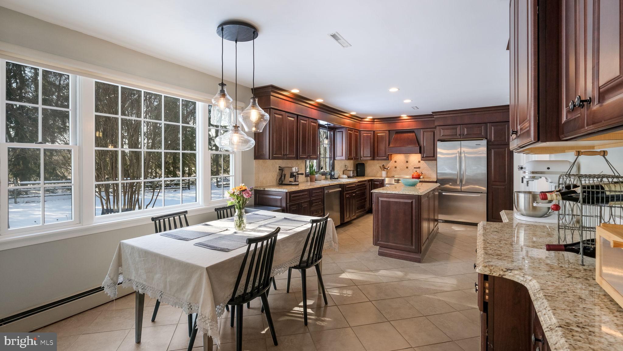 154 Ash Way Doylestown, PA 18901 - Photo 12 of 36