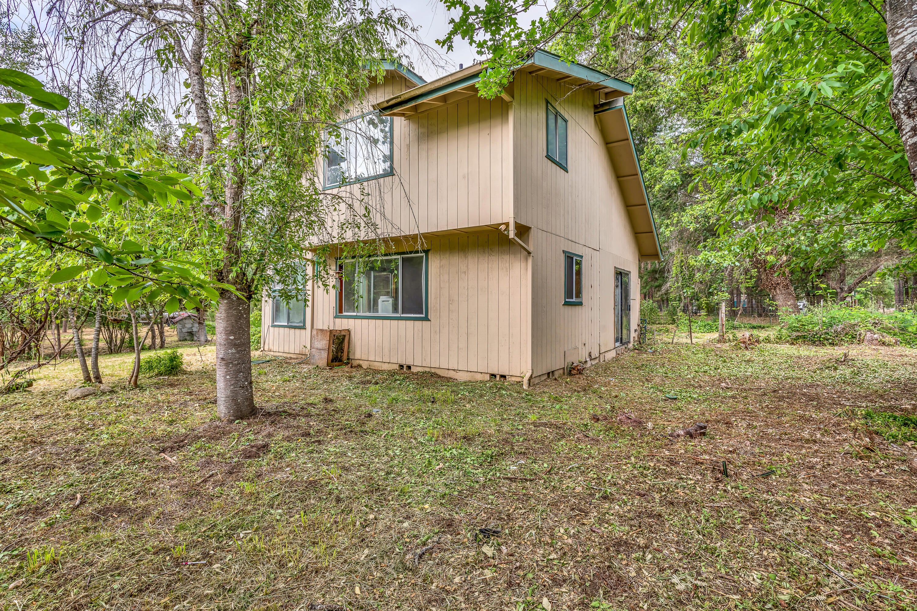 640 Minthorne Road Rogue River, OR 97537 - Photo 5 of 28 9R9A7164