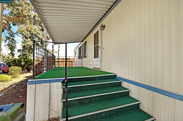 $189,000 | 137 Valencia Drive, Fairfield, CA 94533