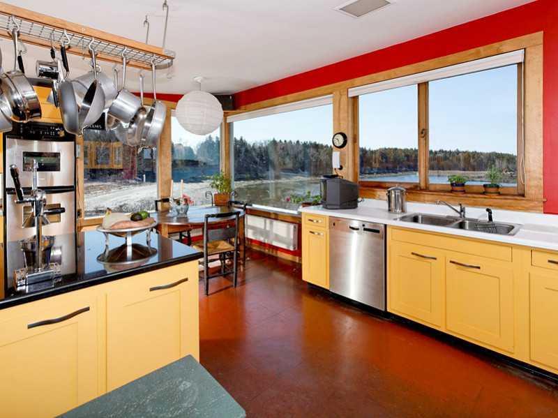 260 Basin Point Road Harpswell, ME 04079 - Photo 8 of 35 Kitchen.