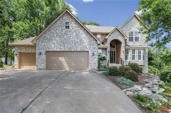 $499,900 | 22808 East 28TH St Court, Blue Springs, MO 64015