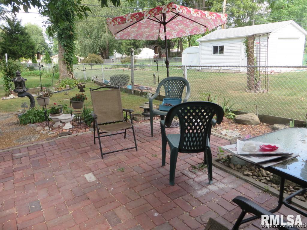 3021 Louise Lane Springfield, IL 62702 - Photo 15 of 24