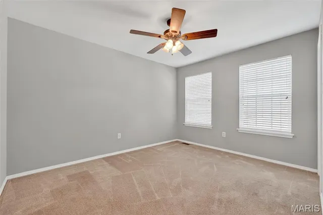 $304,900 | 154 Riverwood Park Drive, Florissant, MO 63031