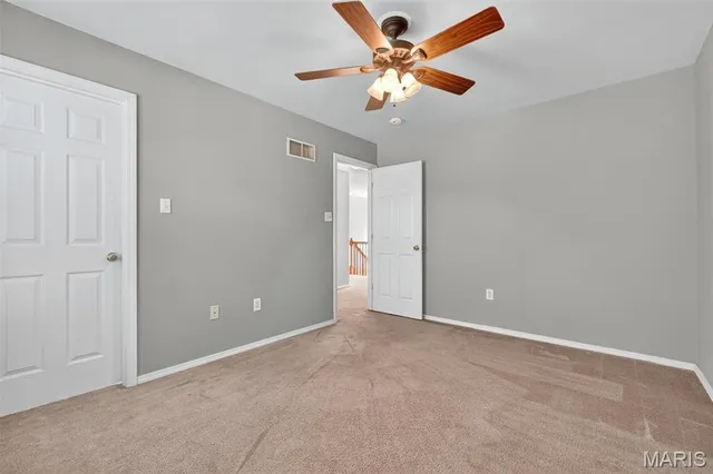 $304,900 | 154 Riverwood Park Drive, Florissant, MO 63031