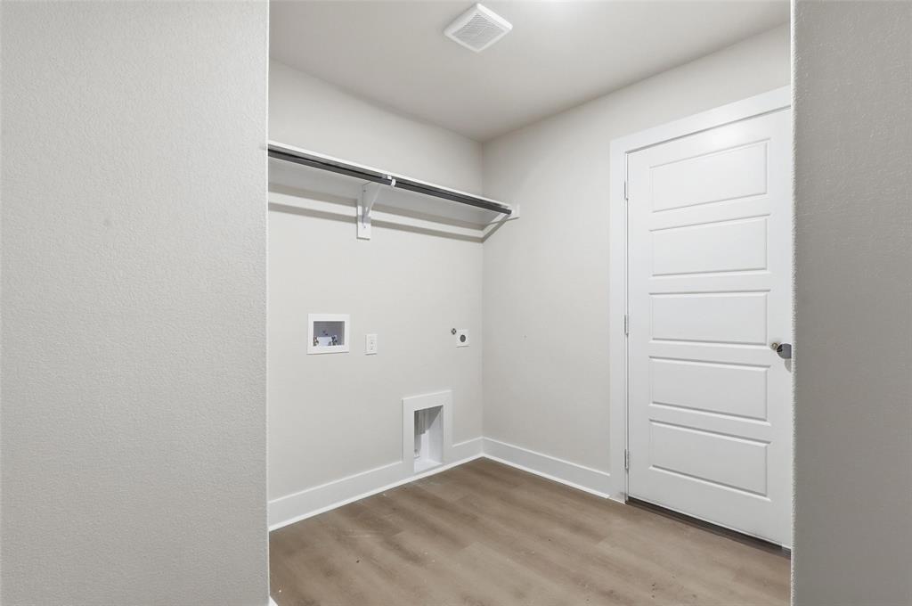 472 Peace Lily Way Tolar, TX 76476 - Photo 34 of 40 a view of an empty walk in closet